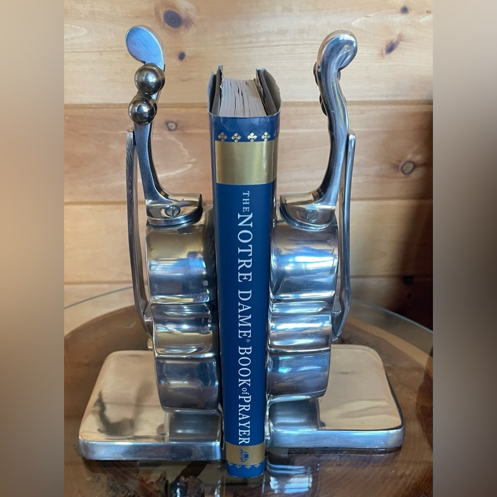 Book ends - Picture 4 of 7